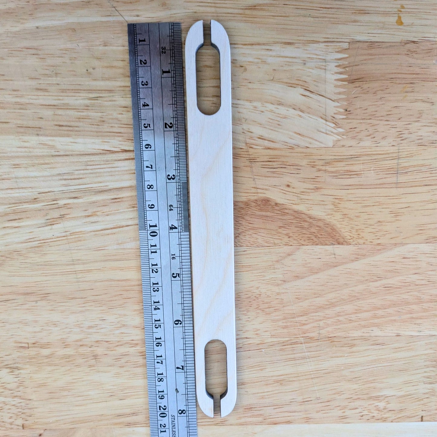 Deep Mouthed Wooden Shuttle Stick Set - 4 Weaving Shuttles