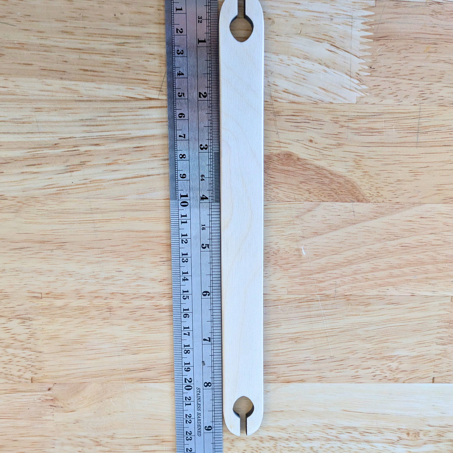 Wooden Shuttle Stick Set - 4 Weaving Shuttles